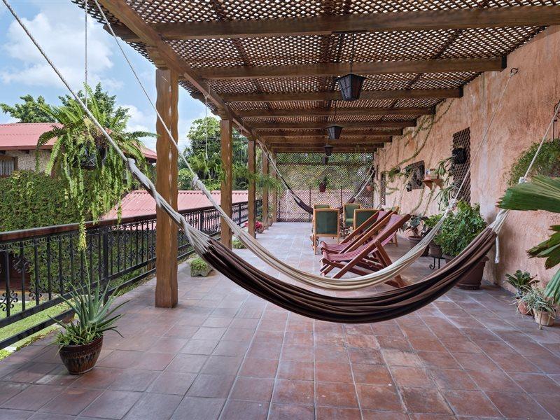 Hotel Del Patio Flores Exterior photo