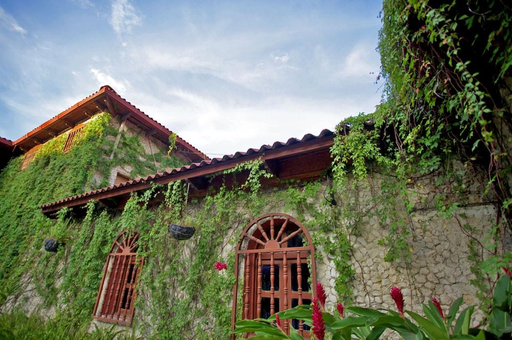 Hotel Del Patio Flores Exterior photo