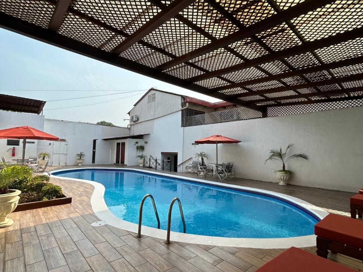Hotel Del Patio Flores Exterior photo