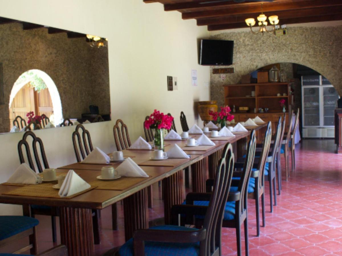 Hotel Del Patio Flores Exterior photo