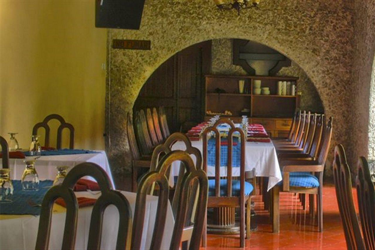 Hotel Del Patio Flores Exterior photo